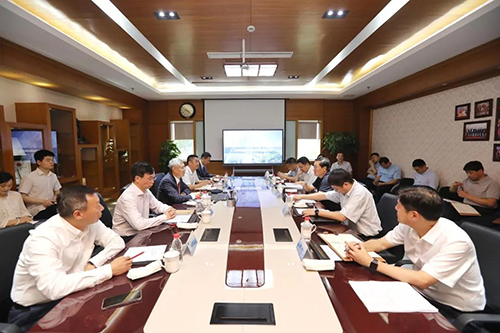 上海市委常委、浦东新区区委书记翁祖亮调研人生就是博生物医药